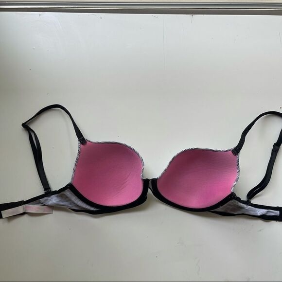 Pink by Victoria's Secret Padded Knit Bra, 32D - Picture 3 of 4